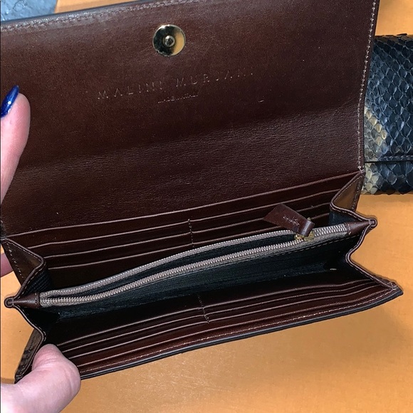 Malini Murjani Python Leather Black Beige Foldover Continental Wallet - Picture 14 of 17